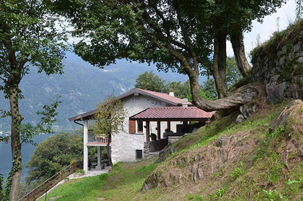 Tra Lago E Montagna Baita La Morena ネッソ エクステリア 写真